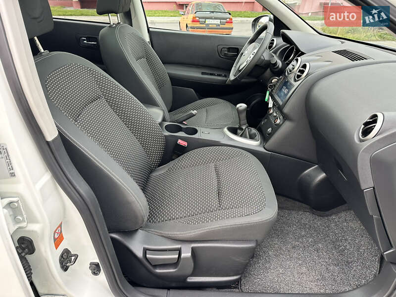Внедорожник / Кроссовер Nissan Qashqai 2010 в Виннице