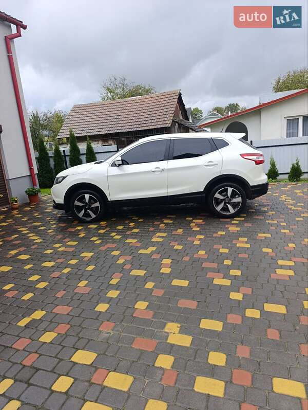 Внедорожник / Кроссовер Nissan Qashqai 2017 в Самборе