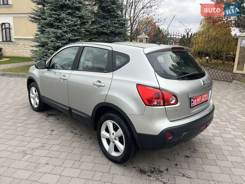 Позашляховик / Кросовер Nissan Qashqai 2008 в Сарнах