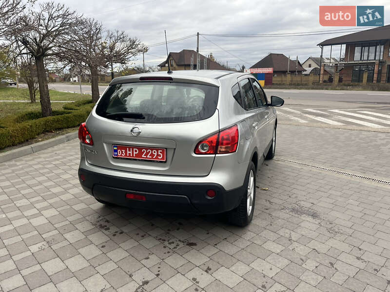 Позашляховик / Кросовер Nissan Qashqai 2008 в Сарнах