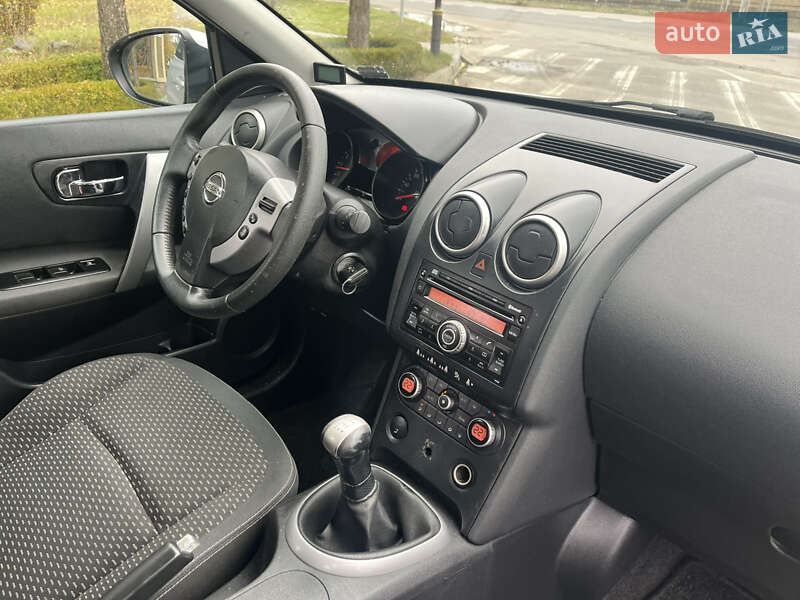 Позашляховик / Кросовер Nissan Qashqai 2008 в Сарнах