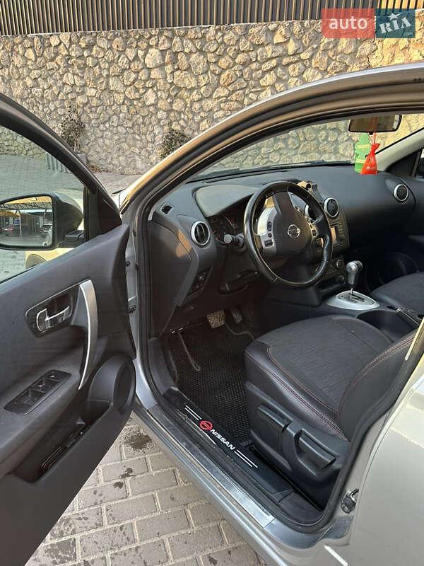 Внедорожник / Кроссовер Nissan Qashqai 2011 в Тернополе фото 8 Внедорожник / Кроссовер Nissan Qashqai 2011 в Тернополе