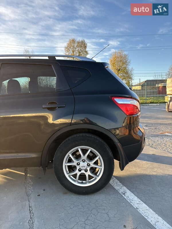 Внедорожник / Кроссовер Nissan Qashqai 2011 в Первомайске