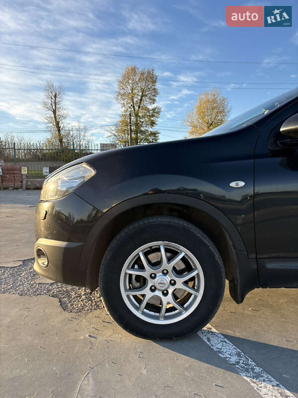 Внедорожник / Кроссовер Nissan Qashqai 2011 в Первомайске