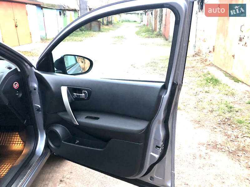 Внедорожник / Кроссовер Nissan Qashqai 2011 в Коростене фото 50 Внедорожник / Кроссовер Nissan Qashqai 2011 в Коростене