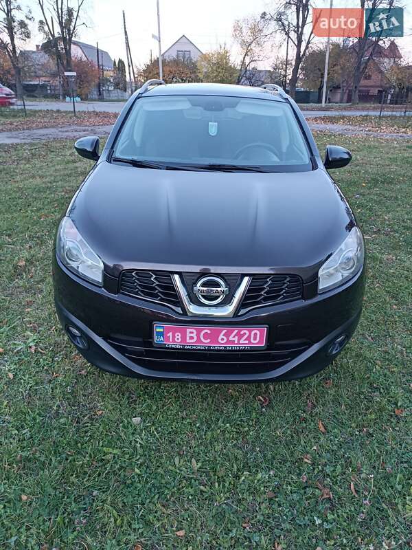 Позашляховик / Кросовер Nissan Qashqai 2010 в Вінниці