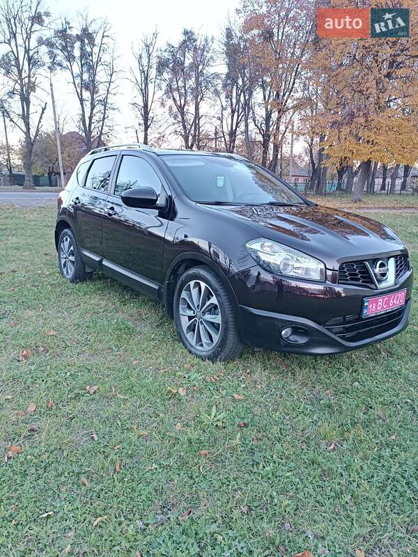 Позашляховик / Кросовер Nissan Qashqai 2010 в Вінниці