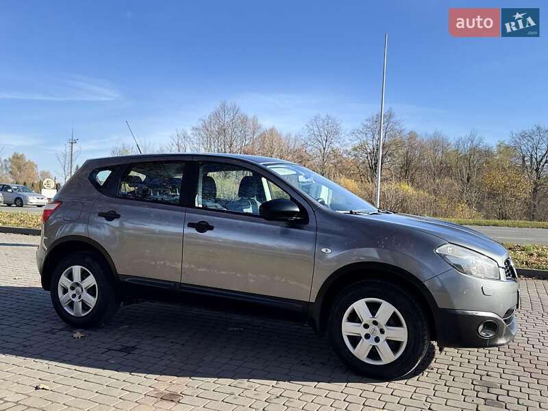 Внедорожник / Кроссовер Nissan Qashqai 2012 в Львове