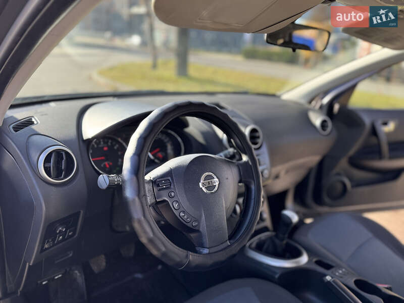 Внедорожник / Кроссовер Nissan Qashqai 2012 в Львове