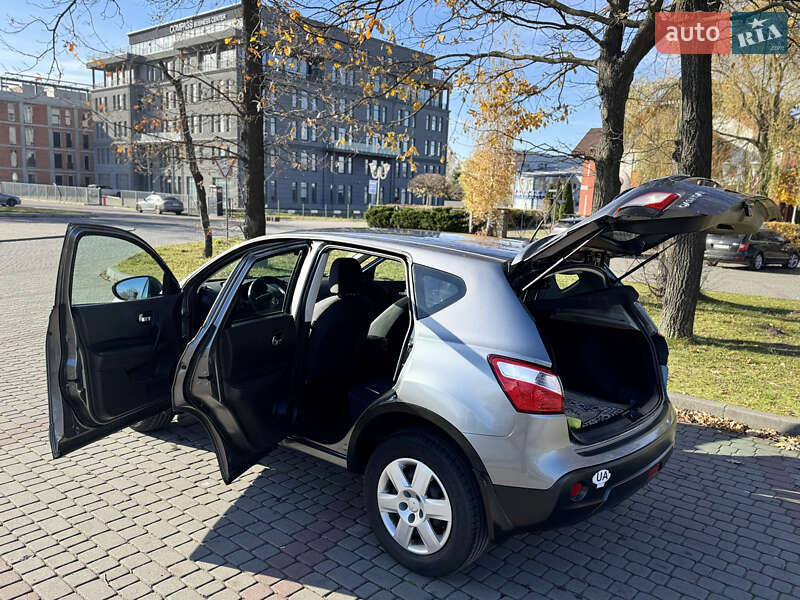 Внедорожник / Кроссовер Nissan Qashqai 2012 в Львове