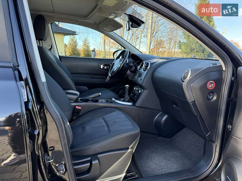 Позашляховик / Кросовер Nissan Qashqai 2011 в Коломиї