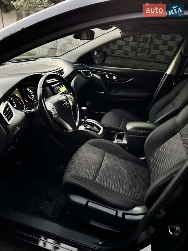 Внедорожник / Кроссовер Nissan Qashqai 2017 в Ровно фото 17 Внедорожник / Кроссовер Nissan Qashqai 2017 в Ровно