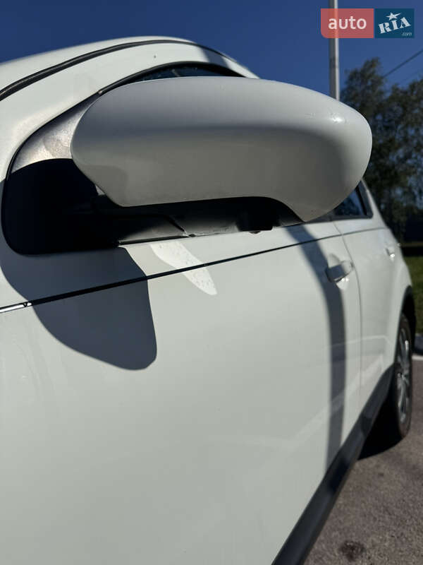 Внедорожник / Кроссовер Nissan Qashqai 2012 в Житомире