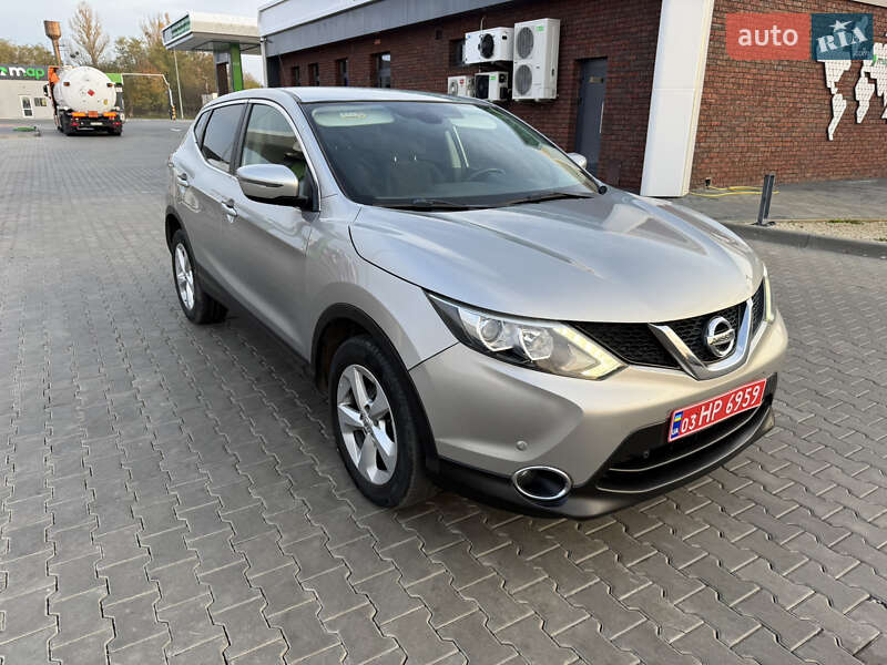 Nissan Qashqai 2015