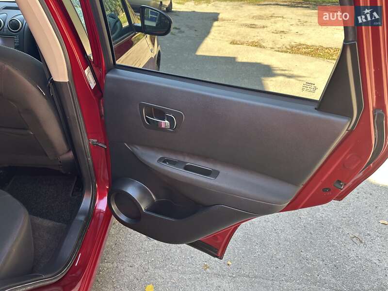 Внедорожник / Кроссовер Nissan Qashqai 2011 в Лебедине фото 52 Внедорожник / Кроссовер Nissan Qashqai 2011 в Лебедине