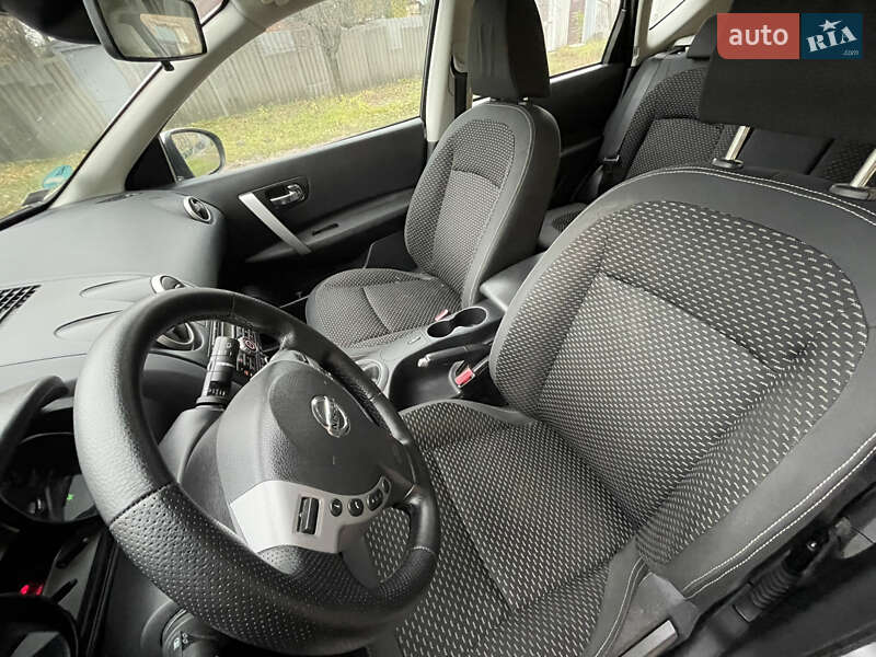 Позашляховик / Кросовер Nissan Qashqai 2008 в Харкові фото 17 Позашляховик / Кросовер Nissan Qashqai 2008 в Харкові