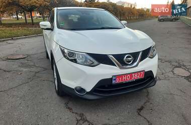 Внедорожник / Кроссовер Nissan Qashqai 2014 в Полтаве