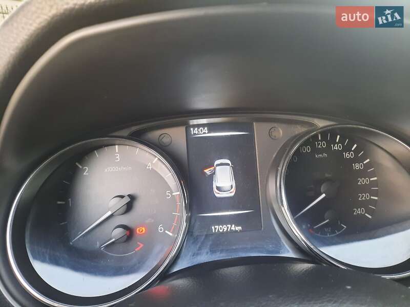 Внедорожник / Кроссовер Nissan Qashqai 2014 в Полтаве