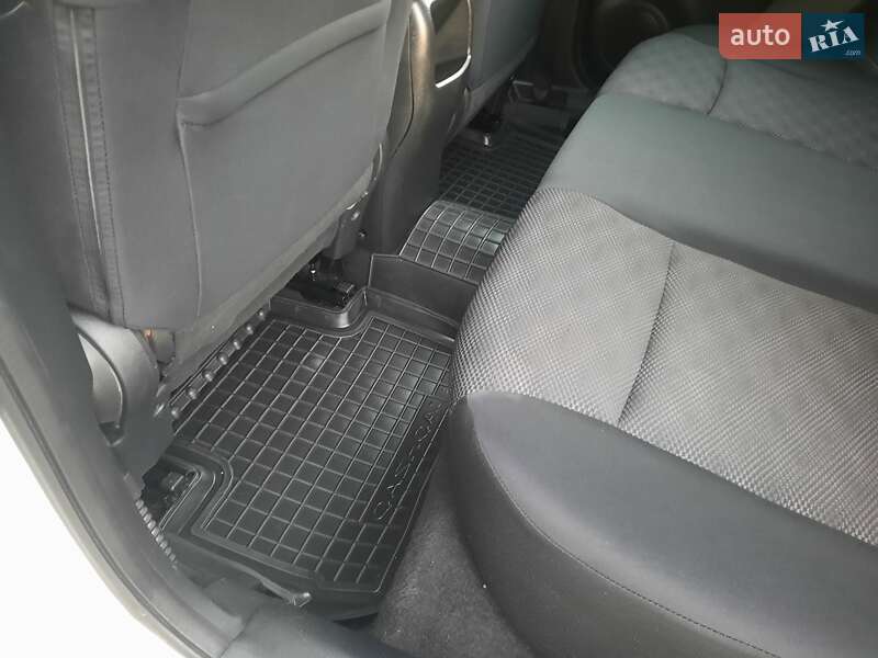 Внедорожник / Кроссовер Nissan Qashqai 2014 в Полтаве