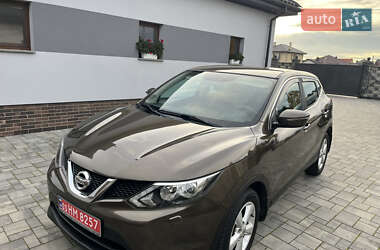 Позашляховик / Кросовер Nissan Qashqai 2014 в Рівному