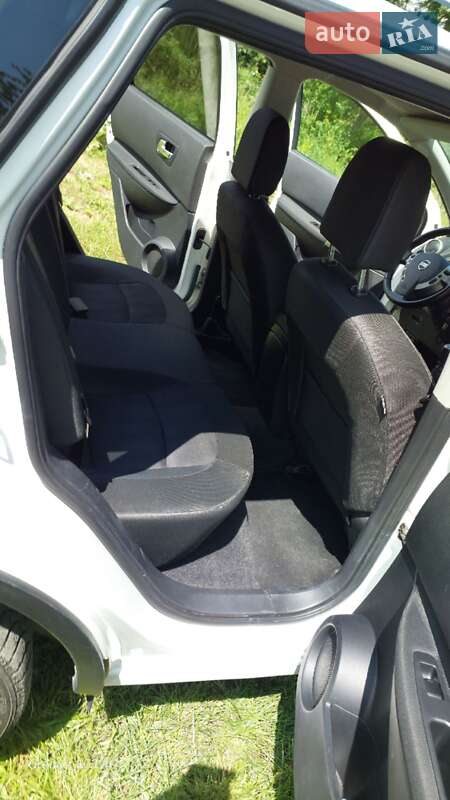 Внедорожник / Кроссовер Nissan Qashqai 2012 в Новоселице фото 13 Внедорожник / Кроссовер Nissan Qashqai 2012 в Новоселице