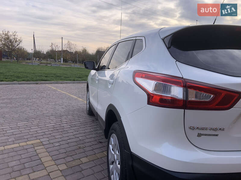 Внедорожник / Кроссовер Nissan Qashqai 2014 в Теофиполе