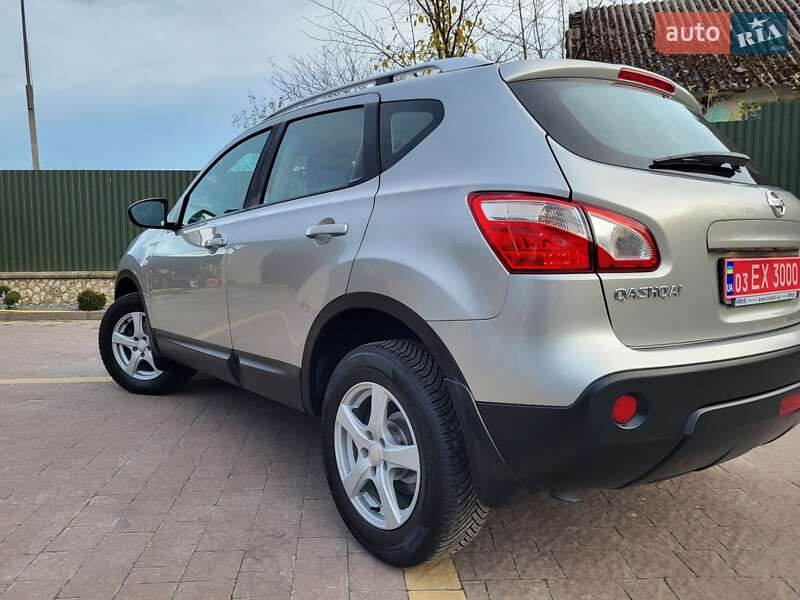 Внедорожник / Кроссовер Nissan Qashqai 2013 в Радивилове