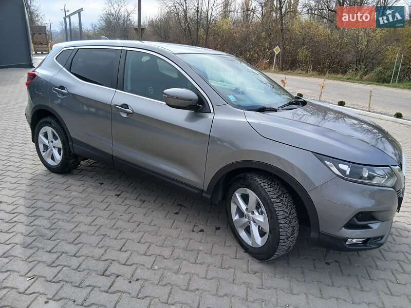 Внедорожник / Кроссовер Nissan Qashqai 2017 в Черновцах фото Внедорожник / Кроссовер Nissan Qashqai 2017 в Черновцах