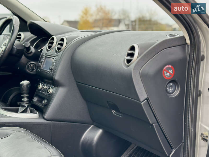 Внедорожник / Кроссовер Nissan Qashqai 2010 в Ковеле