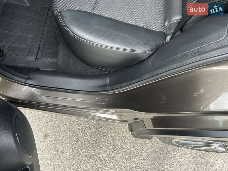 Позашляховик / Кросовер Nissan Qashqai 2015 в Полтаві фото 23 Позашляховик / Кросовер Nissan Qashqai 2015 в Полтаві