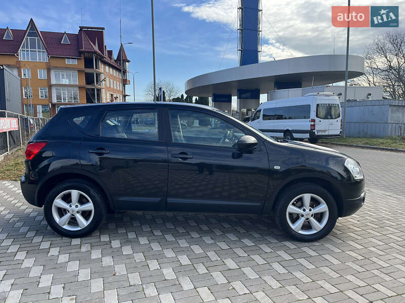 Позашляховик / Кросовер Nissan Qashqai 2009 в Старокостянтинові
