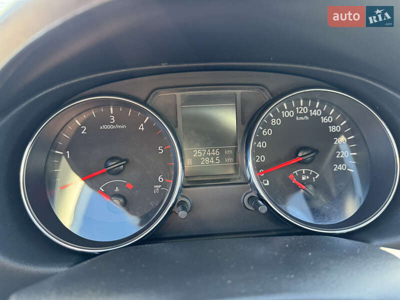 Внедорожник / Кроссовер Nissan Qashqai 2013 в Ивано-Франковске фото 20 Внедорожник / Кроссовер Nissan Qashqai 2013 в Ивано-Франковске