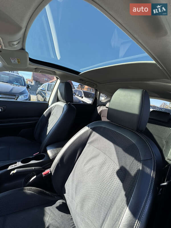 Внедорожник / Кроссовер Nissan Qashqai 2013 в Ивано-Франковске фото 21 Внедорожник / Кроссовер Nissan Qashqai 2013 в Ивано-Франковске
