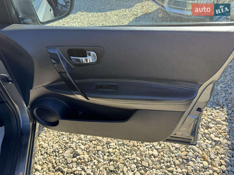 Внедорожник / Кроссовер Nissan Qashqai 2013 в Ивано-Франковске фото 27 Внедорожник / Кроссовер Nissan Qashqai 2013 в Ивано-Франковске