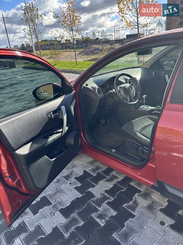 Позашляховик / Кросовер Nissan Qashqai 2008 в Києві