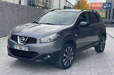 Позашляховик / Кросовер Nissan Qashqai 2013 в Луцьку