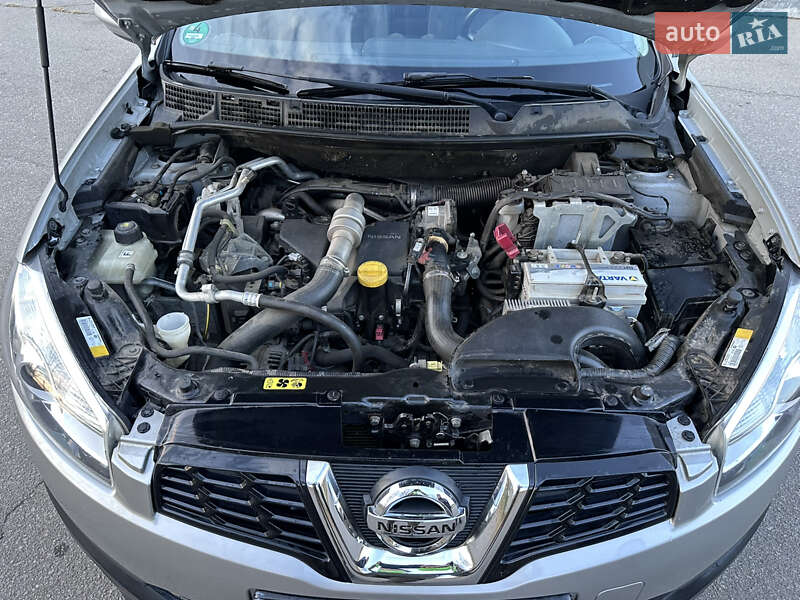 Внедорожник / Кроссовер Nissan Qashqai 2011 в Полтаве