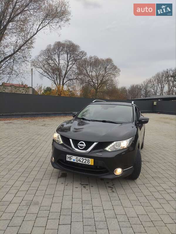 Позашляховик / Кросовер Nissan Qashqai 2014 в Львові фото 5 Позашляховик / Кросовер Nissan Qashqai 2014 в Львові