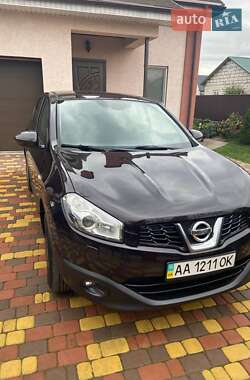 Внедорожник / Кроссовер Nissan Qashqai 2013 в Киеве