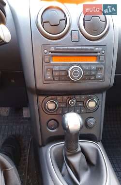 Внедорожник / Кроссовер Nissan Qashqai 2007 в Устиновке