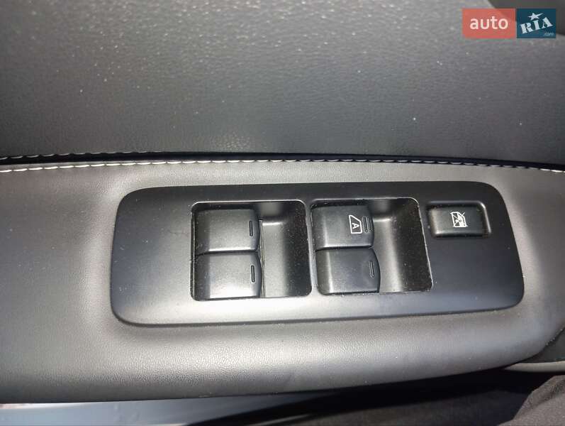 Внедорожник / Кроссовер Nissan Qashqai 2011 в Надворной