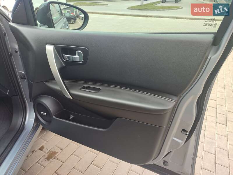 Внедорожник / Кроссовер Nissan Qashqai 2012 в Львове фото 92 Внедорожник / Кроссовер Nissan Qashqai 2012 в Львове