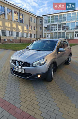 Внедорожник / Кроссовер Nissan Qashqai 2010 в Звягеле