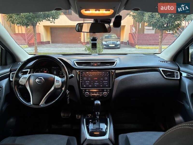 Внедорожник / Кроссовер Nissan Qashqai 2017 в Львове