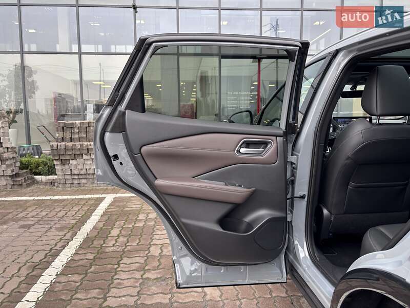 Внедорожник / Кроссовер Nissan Qashqai 2024 в Киеве