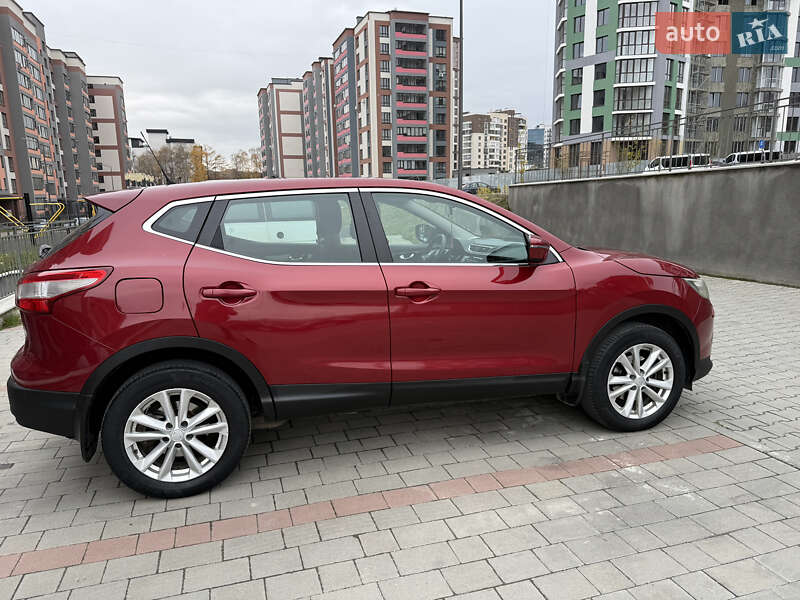 Позашляховик / Кросовер Nissan Qashqai 2014 в Тернополі фото 9 Позашляховик / Кросовер Nissan Qashqai 2014 в Тернополі