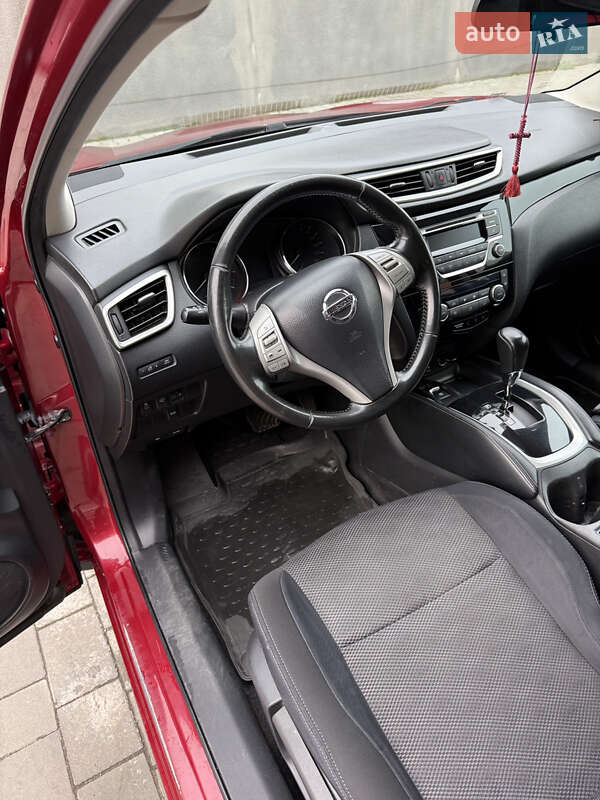 Позашляховик / Кросовер Nissan Qashqai 2014 в Тернополі фото 17 Позашляховик / Кросовер Nissan Qashqai 2014 в Тернополі