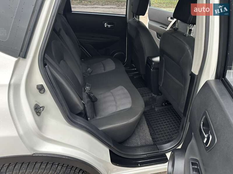 Внедорожник / Кроссовер Nissan Qashqai 2012 в Киеве