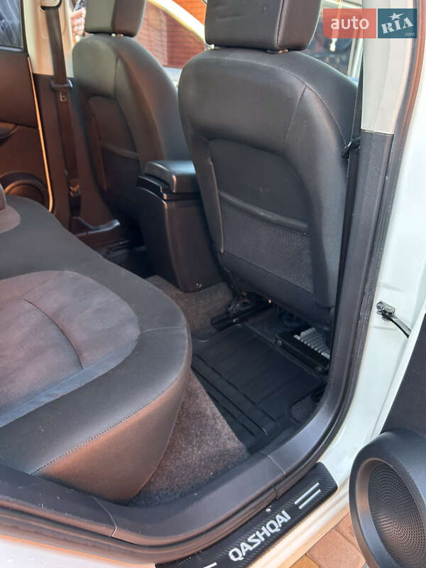 Позашляховик / Кросовер Nissan Qashqai 2010 в Ковелі