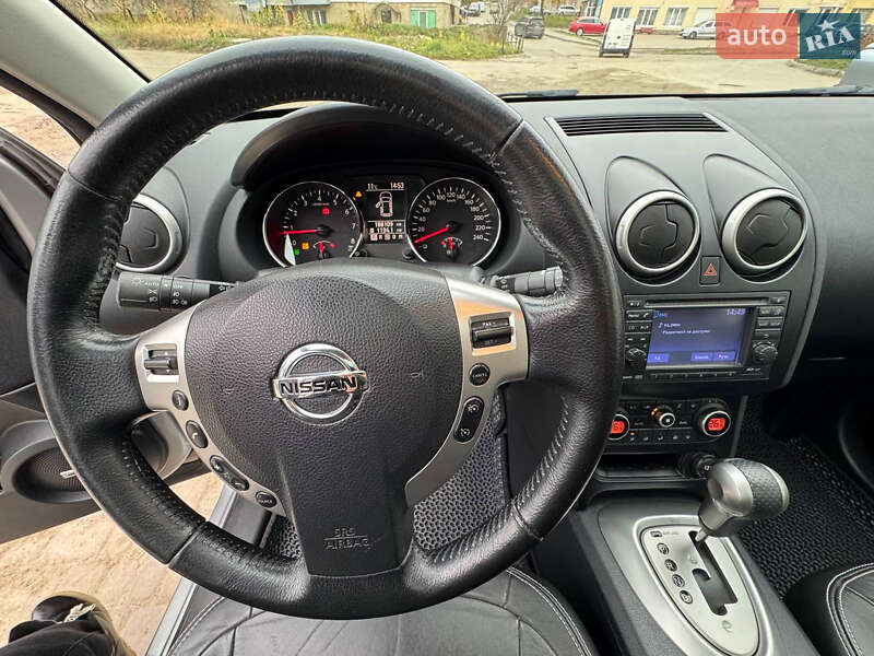 Внедорожник / Кроссовер Nissan Qashqai 2010 в Тернополе